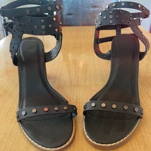 Vici ankle strap heeled sandal